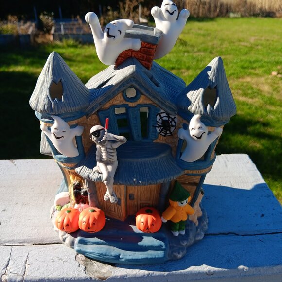 VTG PartyLite Halloween Ceramic Haunted Tealight House Candle Holder P7311 w Box - Picture 1 of 10